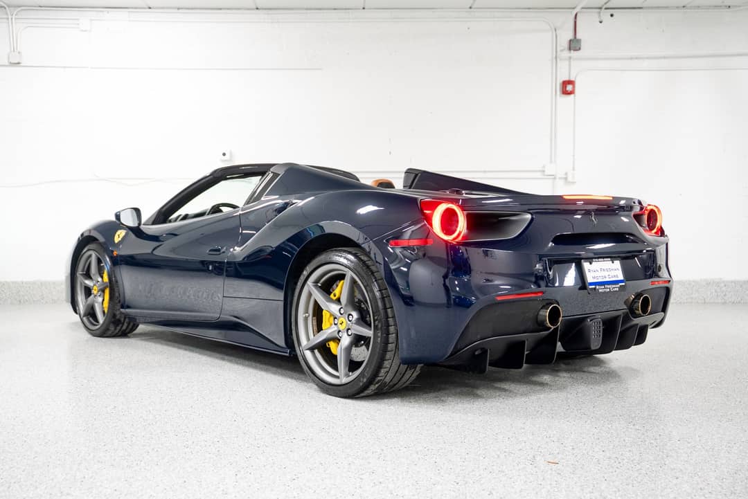 2018 Ferrari 488 Spider — photo 3