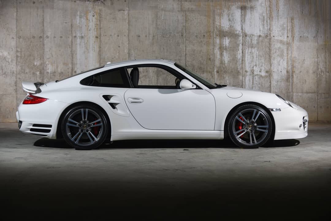 2011 Porsche 911 Turbo — photo 12