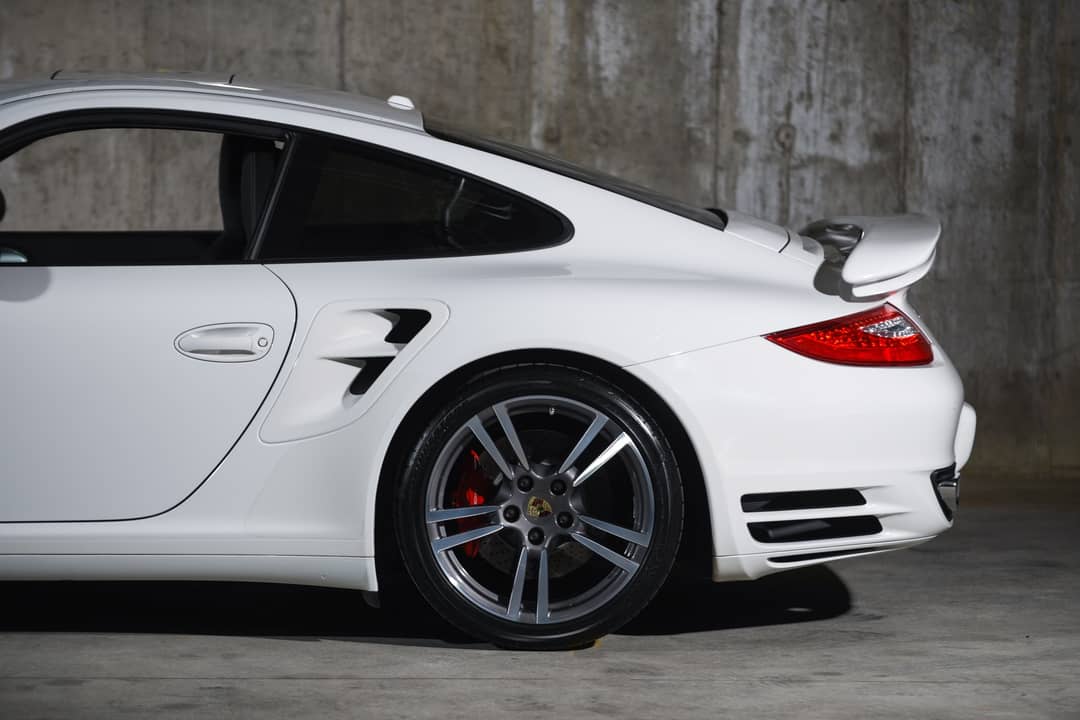 2011 Porsche 911 Turbo — photo 20