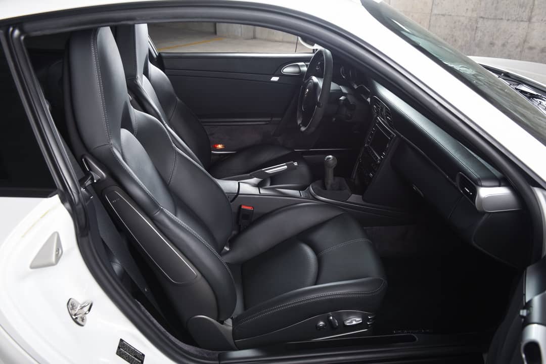 2011 Porsche 911 Turbo — photo 38