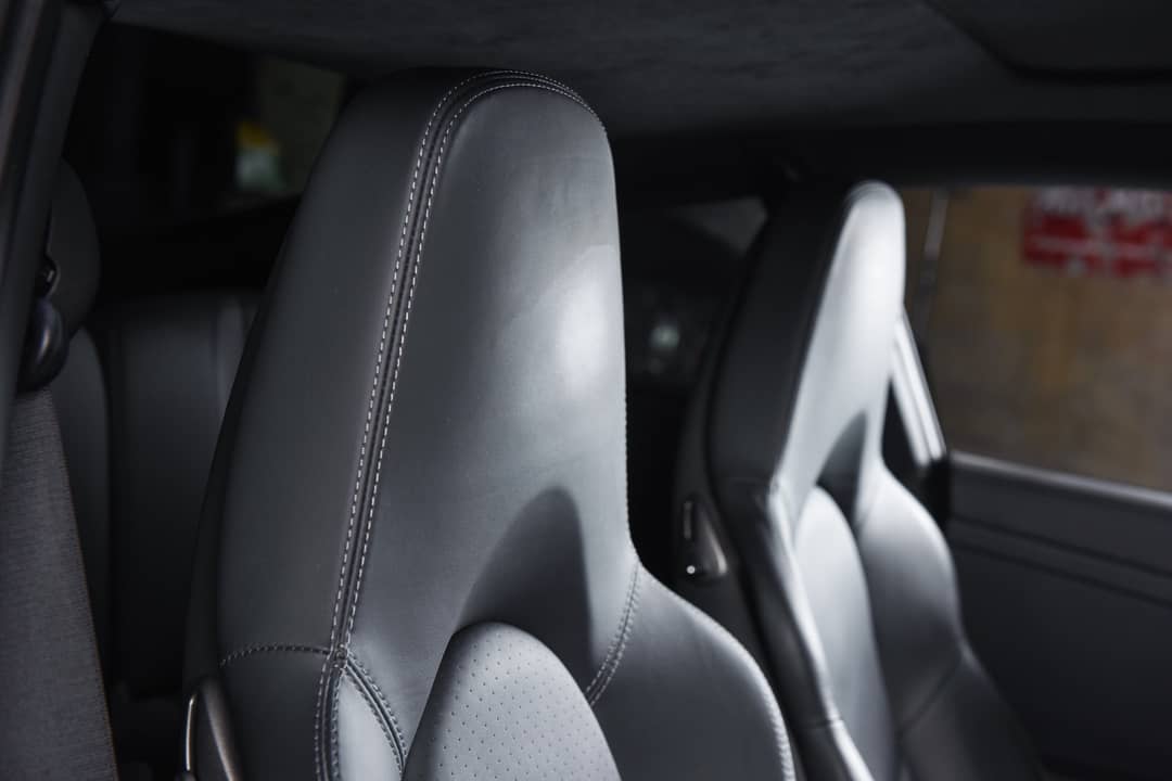 2011 Porsche 911 Turbo — photo 39