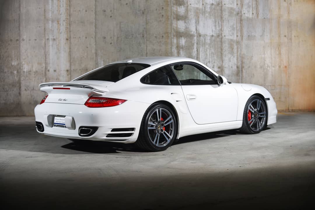 2011 Porsche 911 Turbo — photo 5