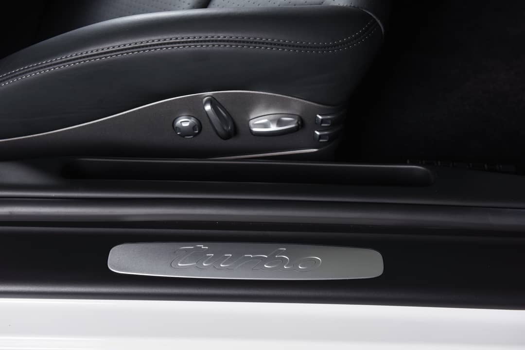 2011 Porsche 911 Turbo — photo 40