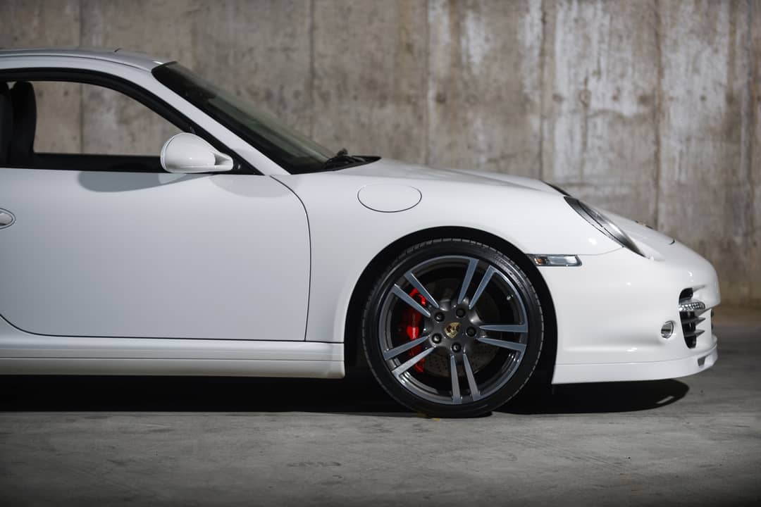 2011 Porsche 911 Turbo — photo 10