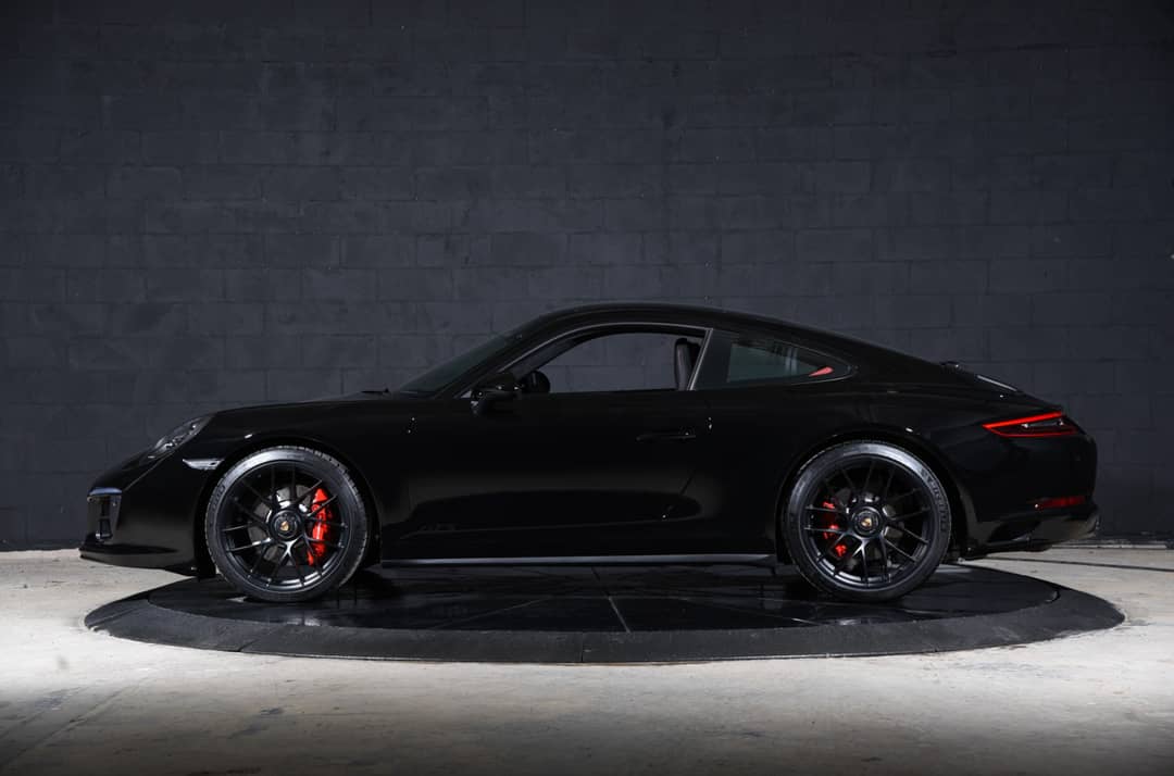 2019 Porsche 911 Carrera GTS — photo 14