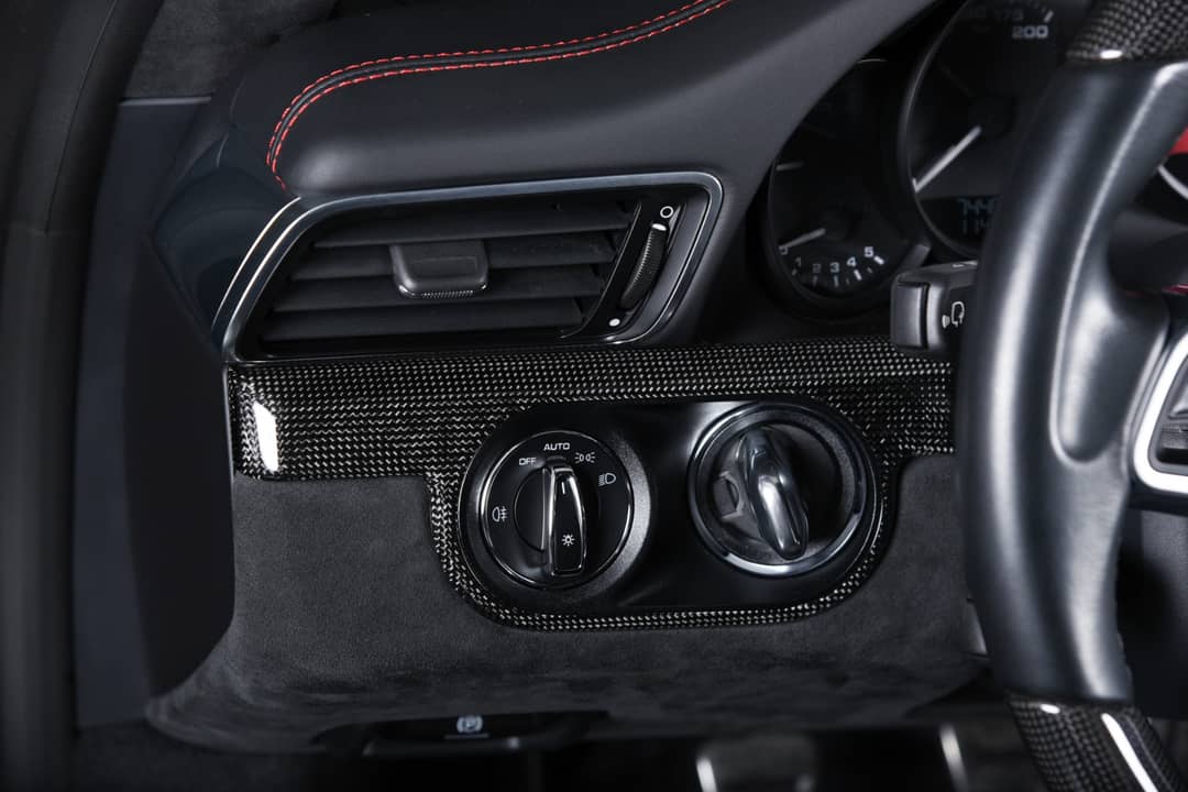 2019 Porsche 911 Carrera GTS — photo 21