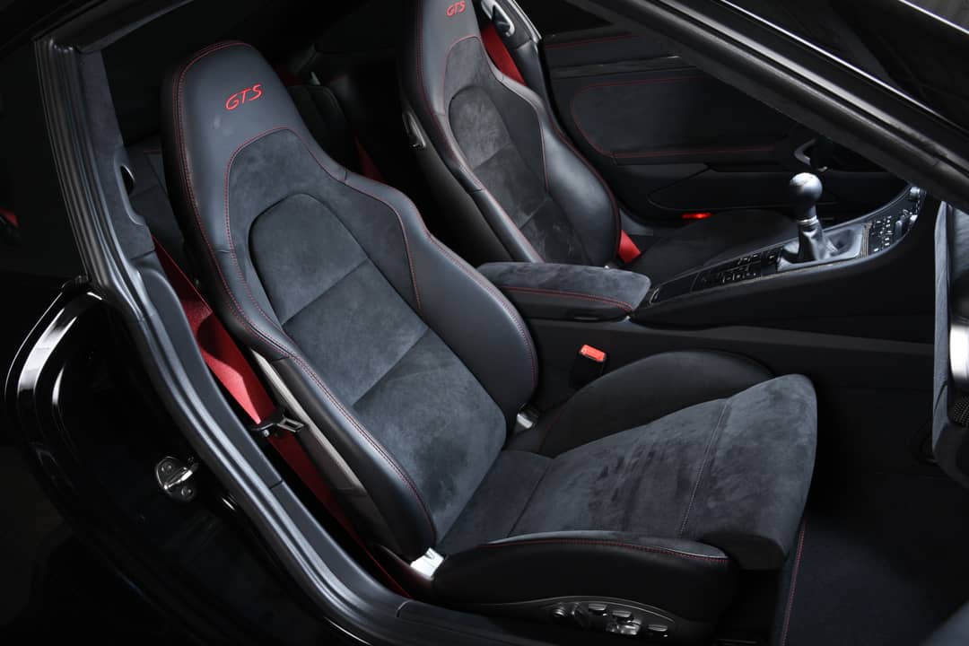2019 Porsche 911 Carrera GTS — photo 33