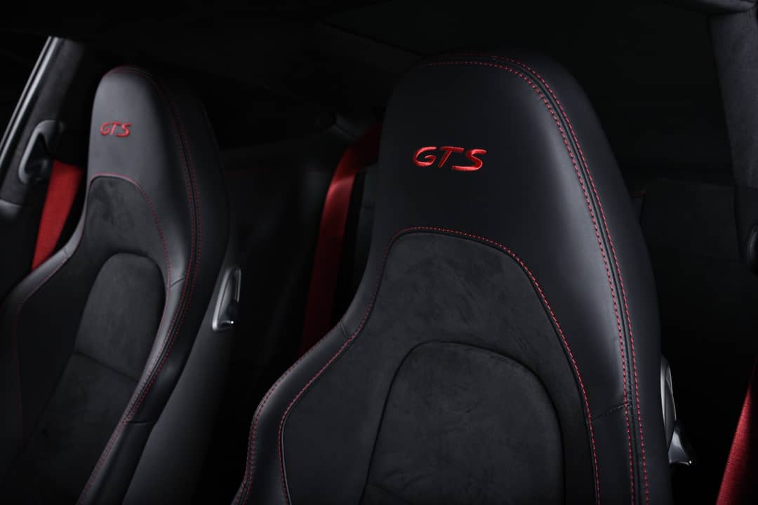 2019 Porsche 911 Carrera GTS — photo 6