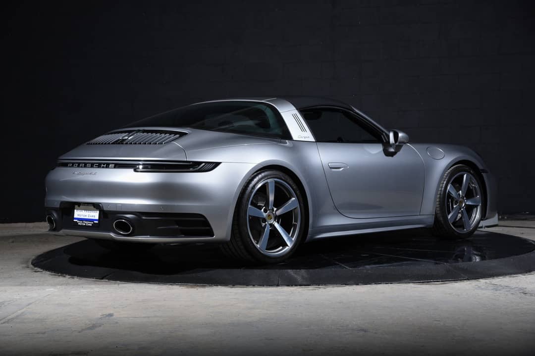 2024 Porsche 911 Targa 4S — photo 4