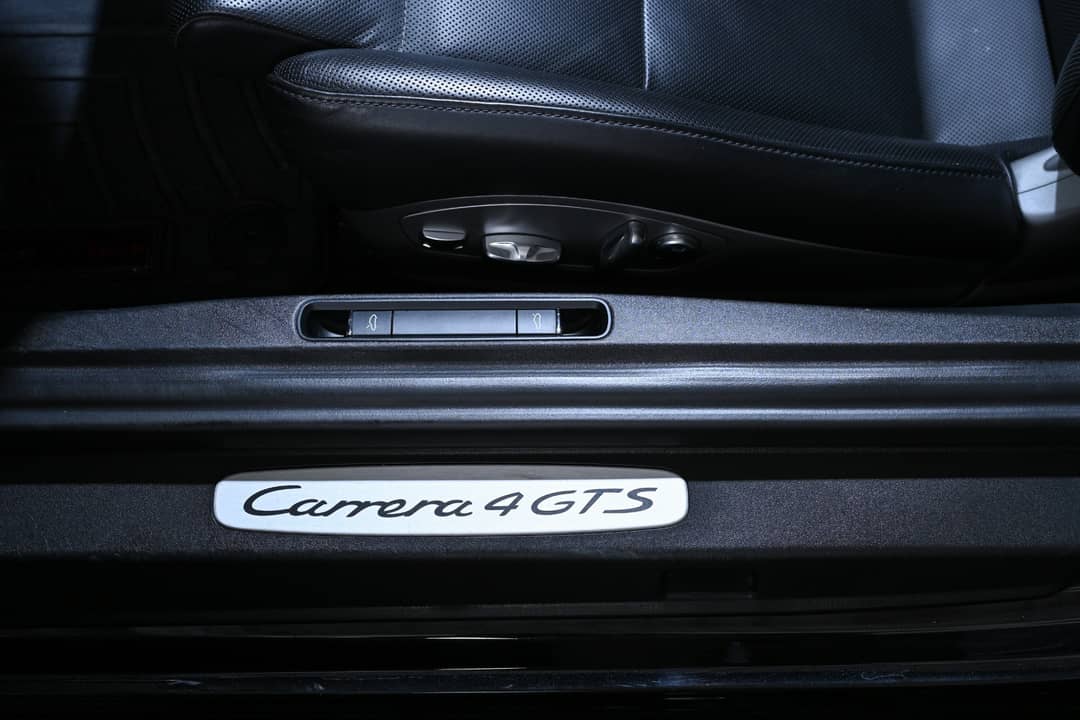 2016 Porsche 911 Carrera 4 GTS — photo 12