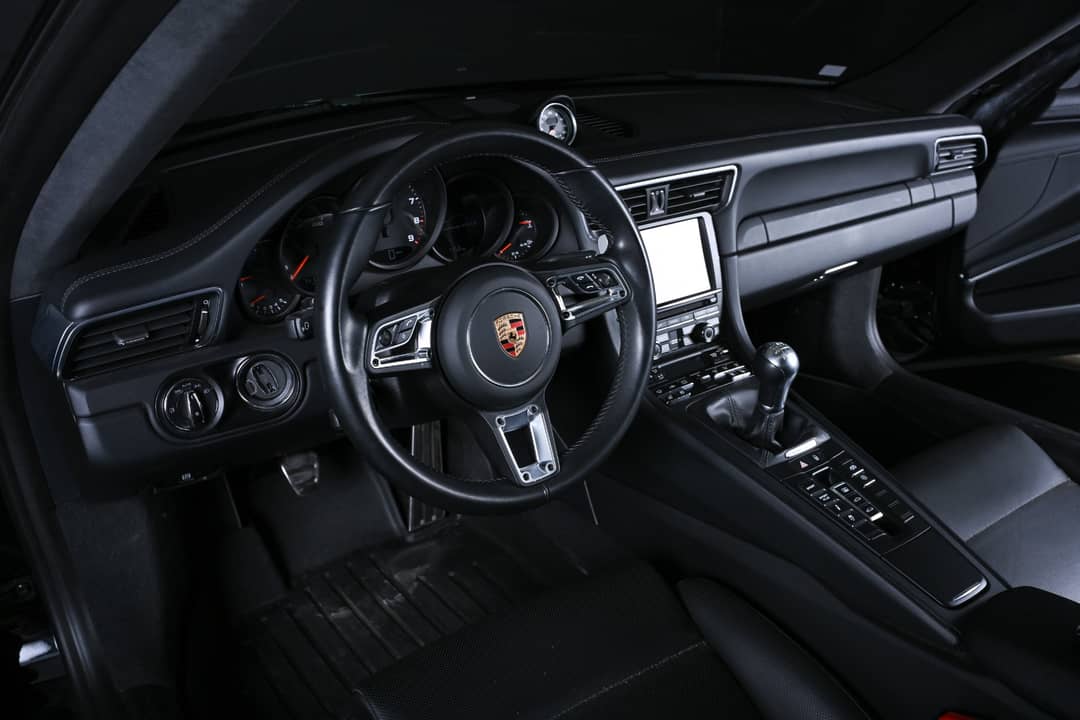 2016 Porsche 911 Carrera 4 GTS — photo 14