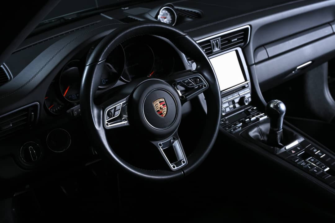 2016 Porsche 911 Carrera 4 GTS — photo 5