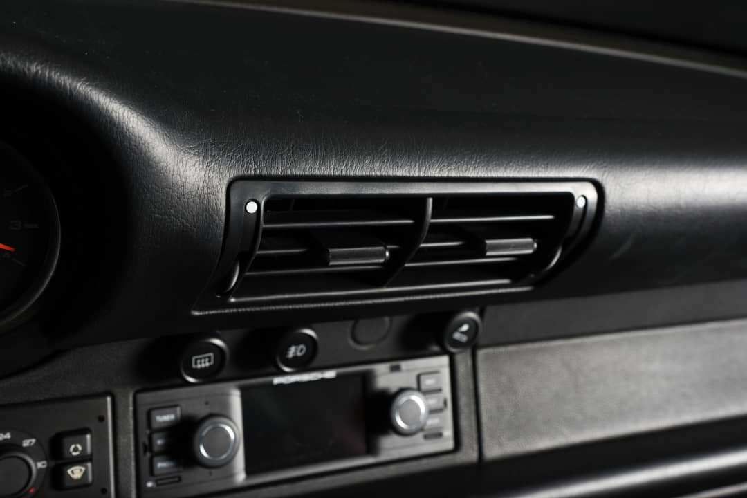 1998 Porsche 911 Carrera S — photo 24