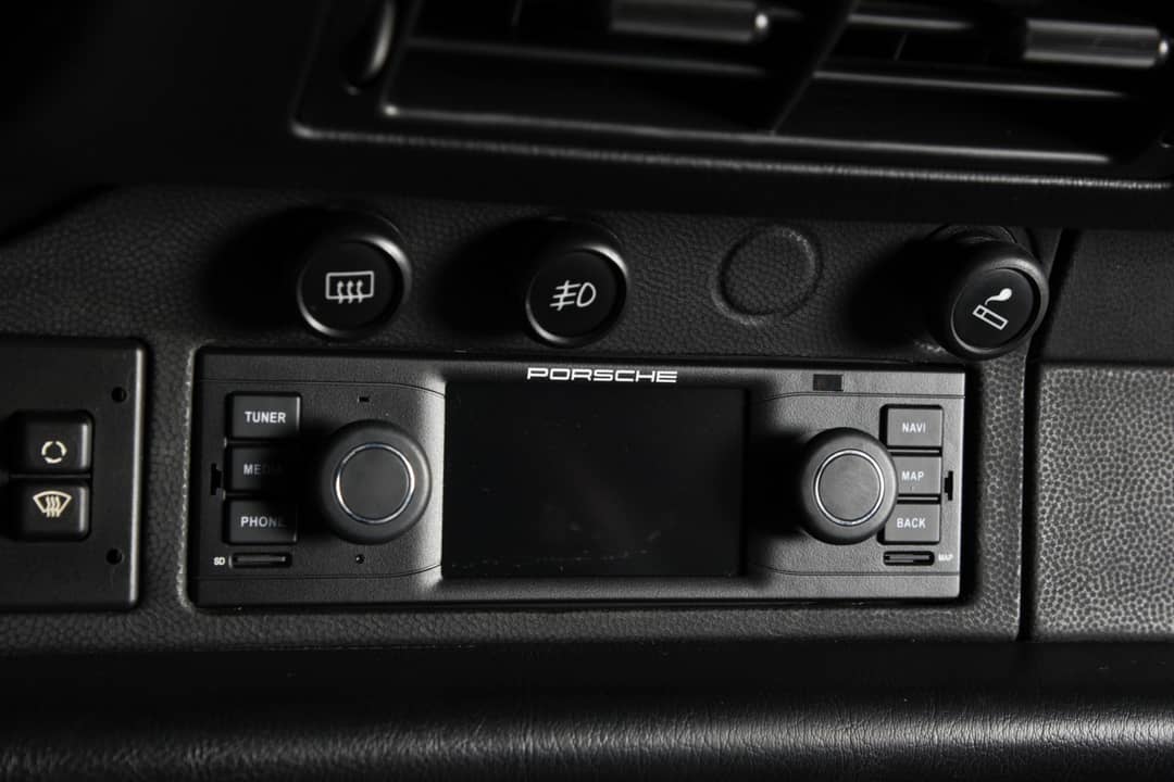 1998 Porsche 911 Carrera S — photo 25