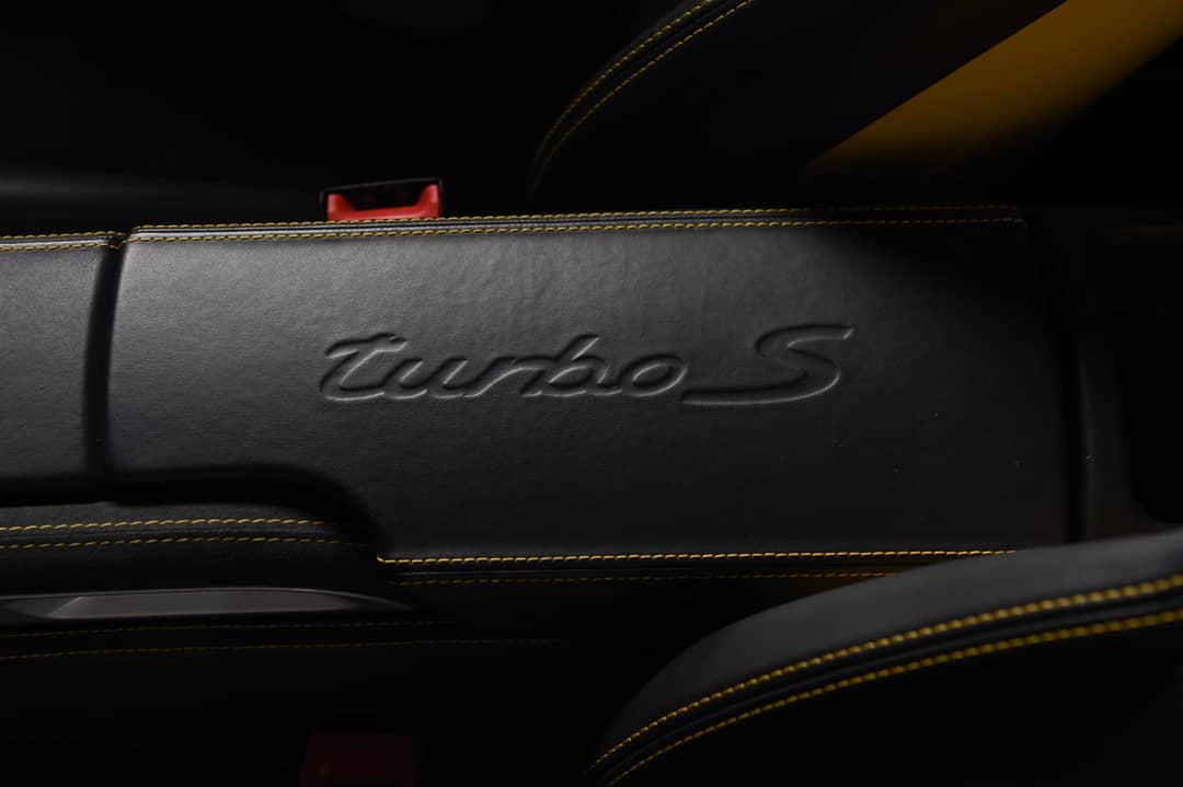 2011 Porsche 911 Turbo S — photo 17