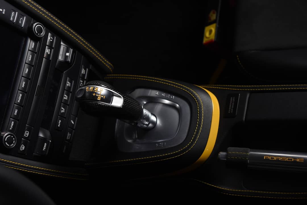 2011 Porsche 911 Turbo S — photo 23