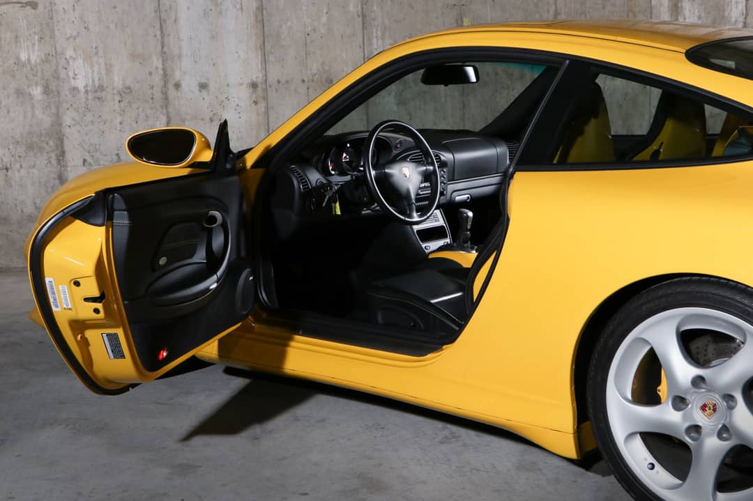 2004 Porsche 911 Carrera 4S — photo 18