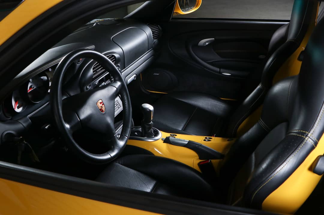 2004 Porsche 911 Carrera 4S — photo 36