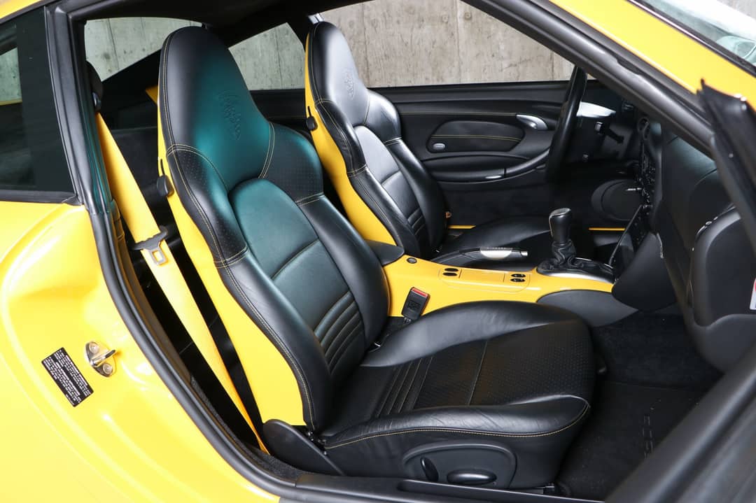 2004 Porsche 911 Carrera 4S — photo 37