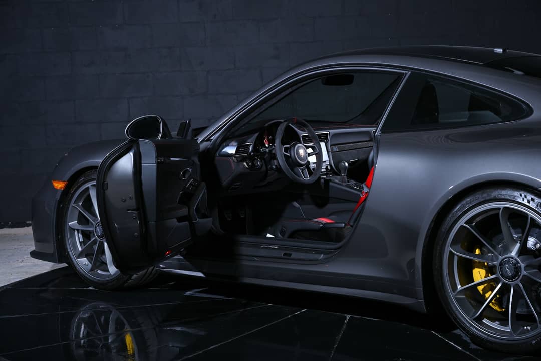 2018 Porsche 911 GT3 — photo 25