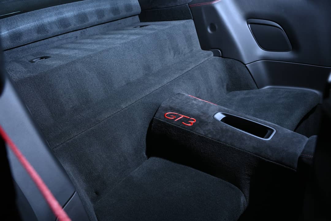2018 Porsche 911 GT3 — photo 37