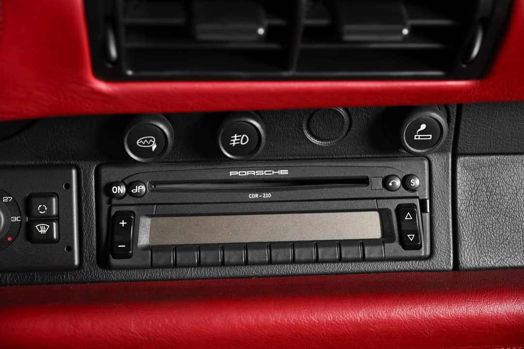 1996 Porsche 911 Carrera — photo 19