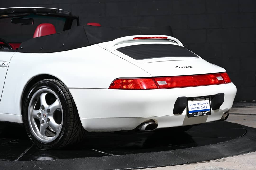 1996 Porsche 911 Carrera — photo 35