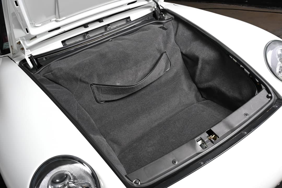 1996 Porsche 911 Carrera — photo 43
