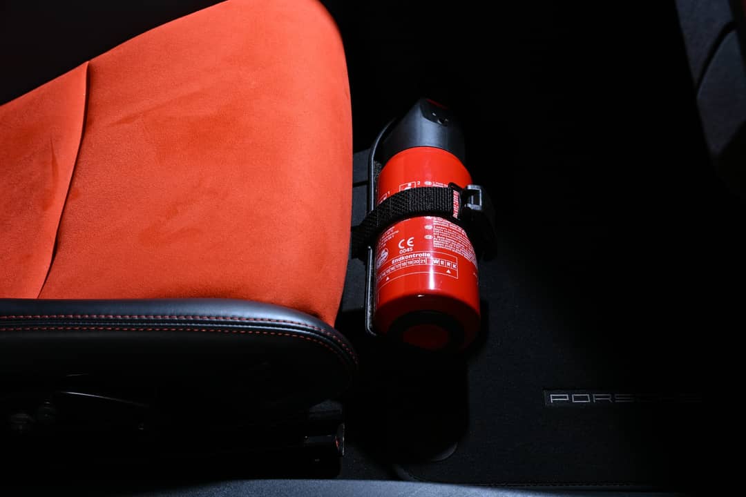 2016 Porsche 911 GT3 RS — photo 27