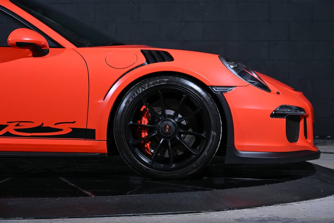 2016 Porsche 911 GT3 RS — photo 40
