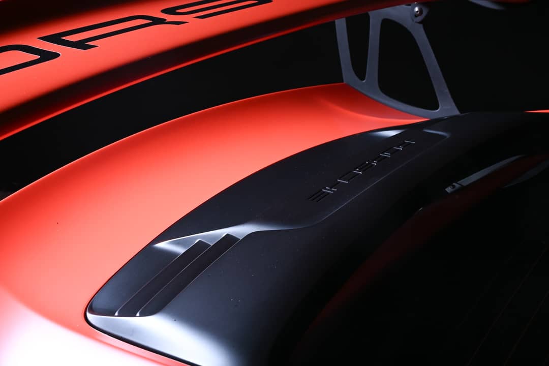 2016 Porsche 911 GT3 RS — photo 46