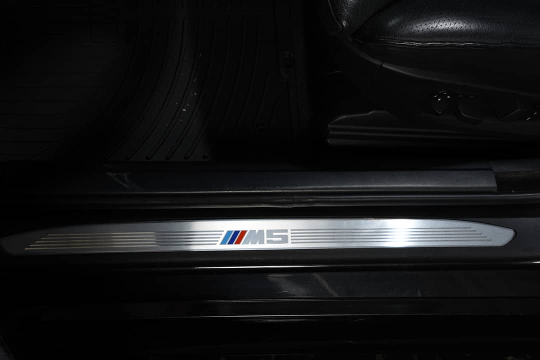 2007 BMW M5 — photo 19