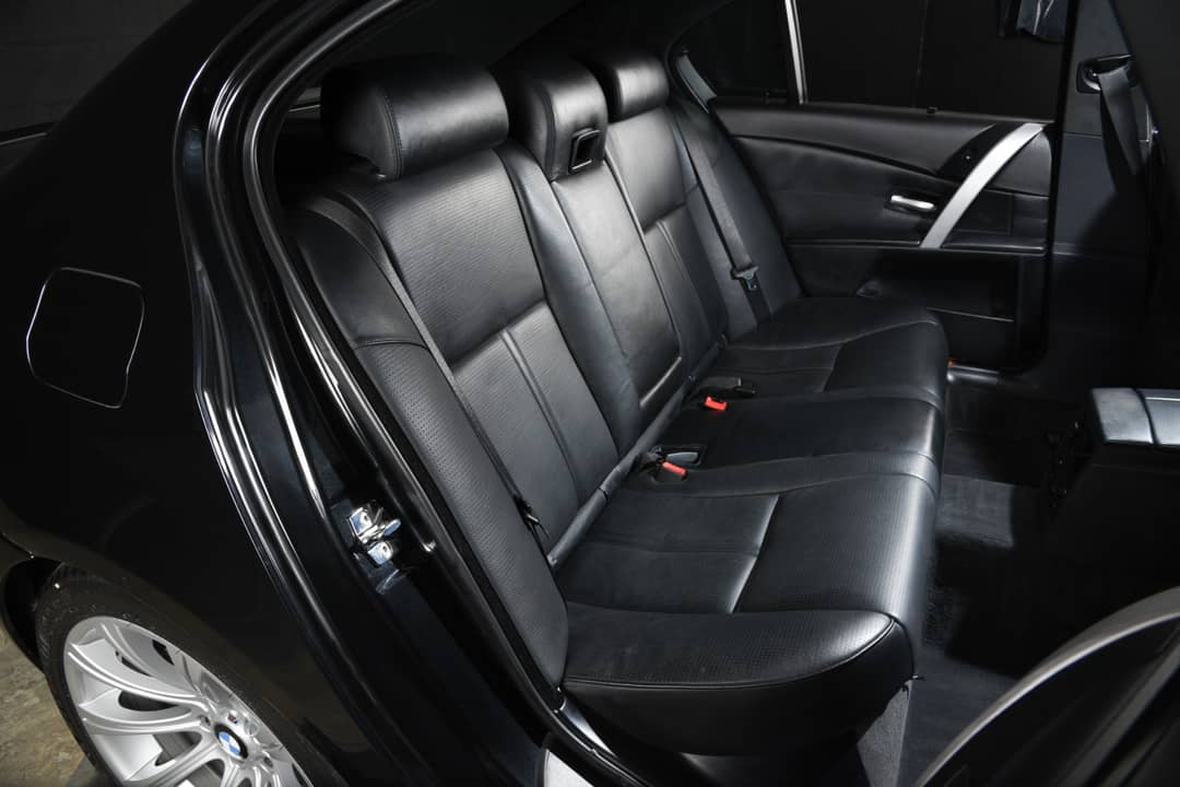 2007 BMW M5 — photo 25