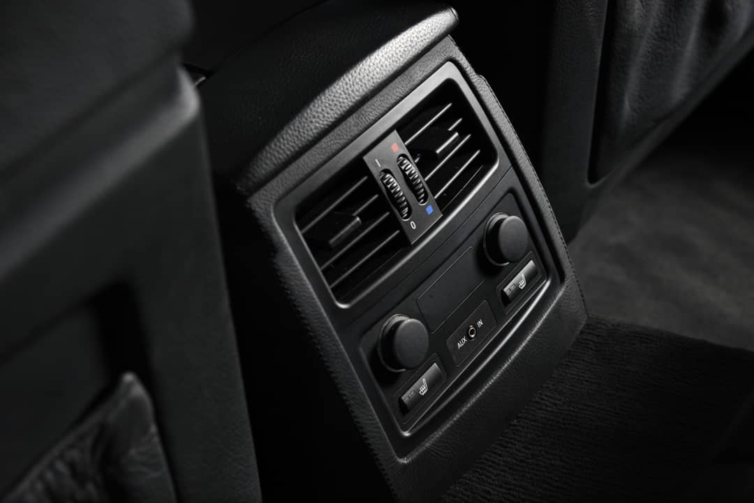 2007 BMW M5 — photo 28