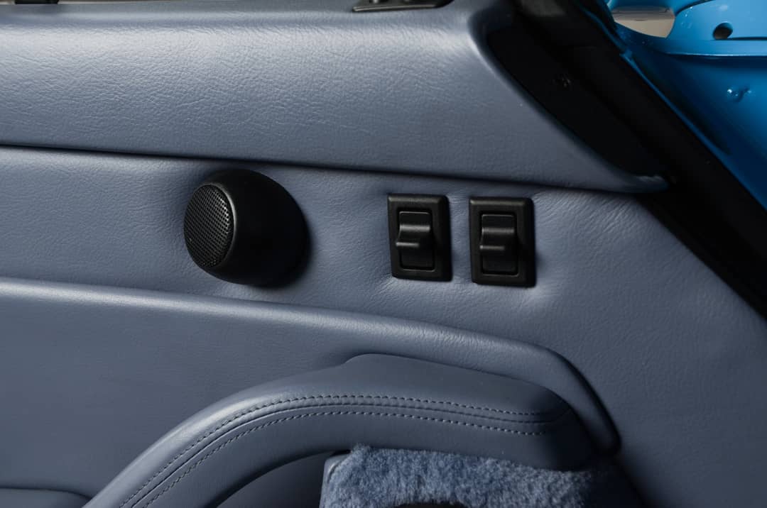 1997 Porsche 911 Carrera 4 X51 — photo 35