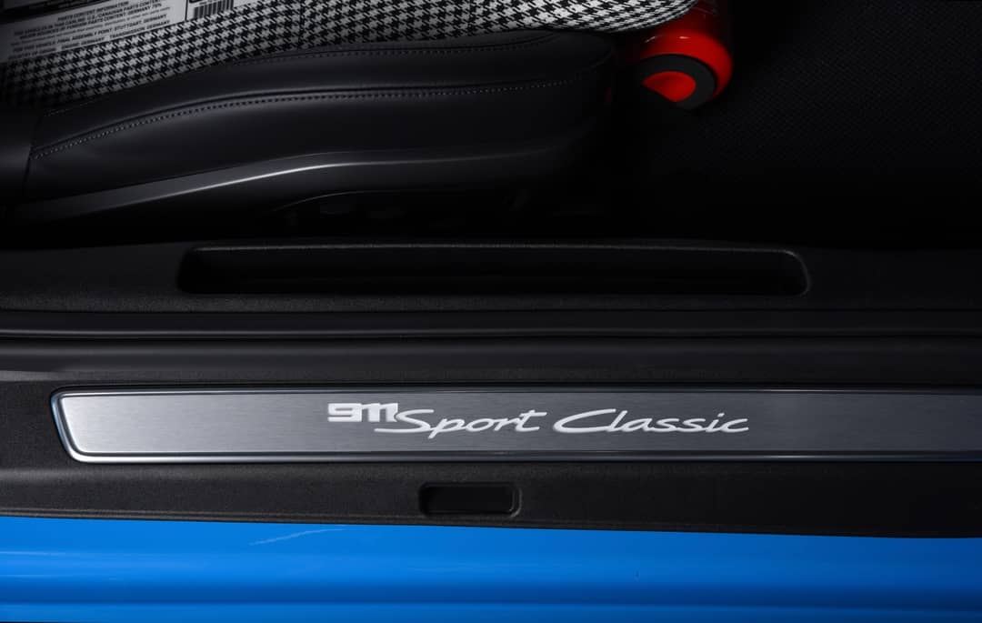 2023 Porsche 911 Sport Classic — photo 37