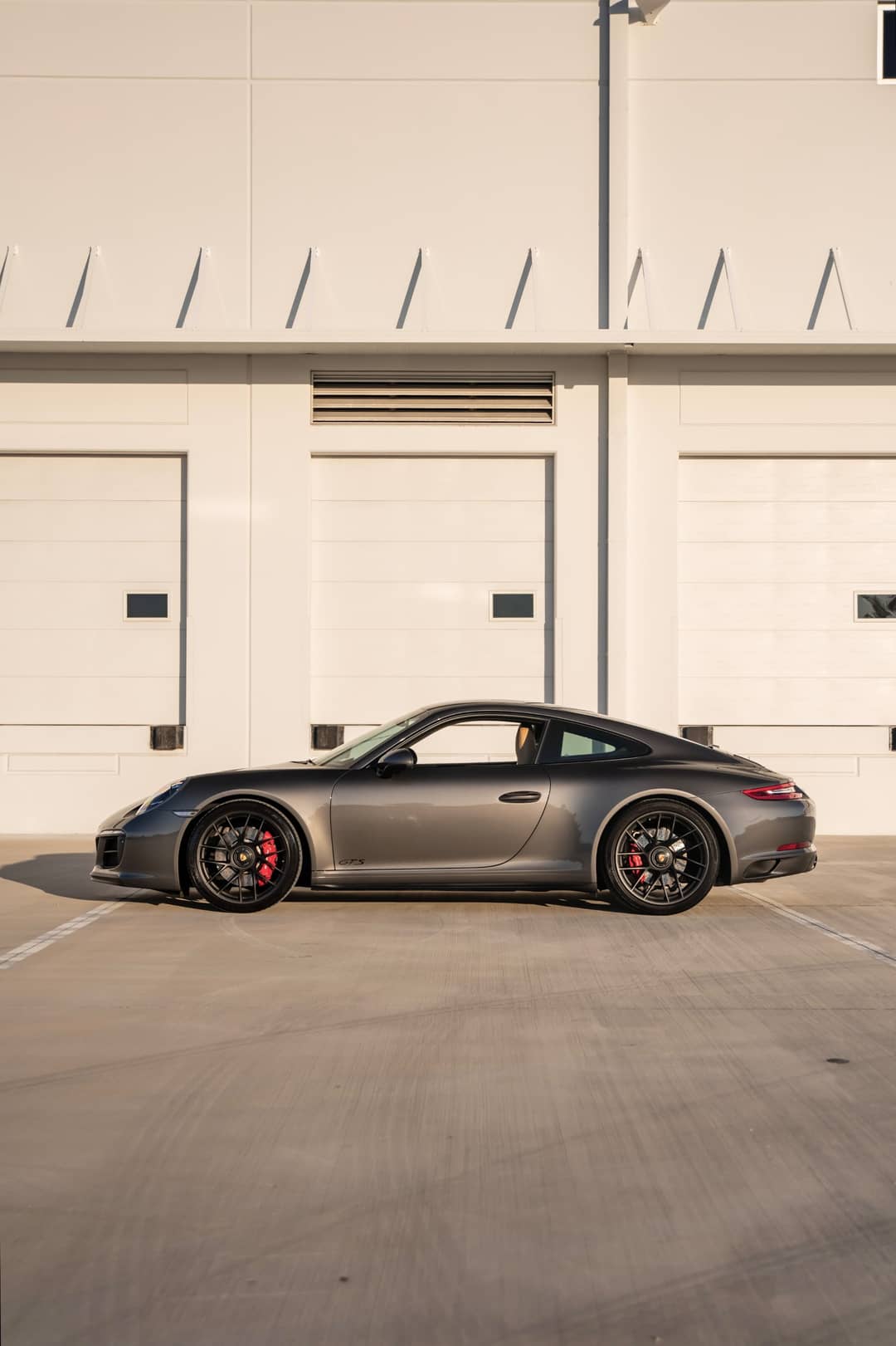 2019 Porsche 911 Carrera GTS — photo 13