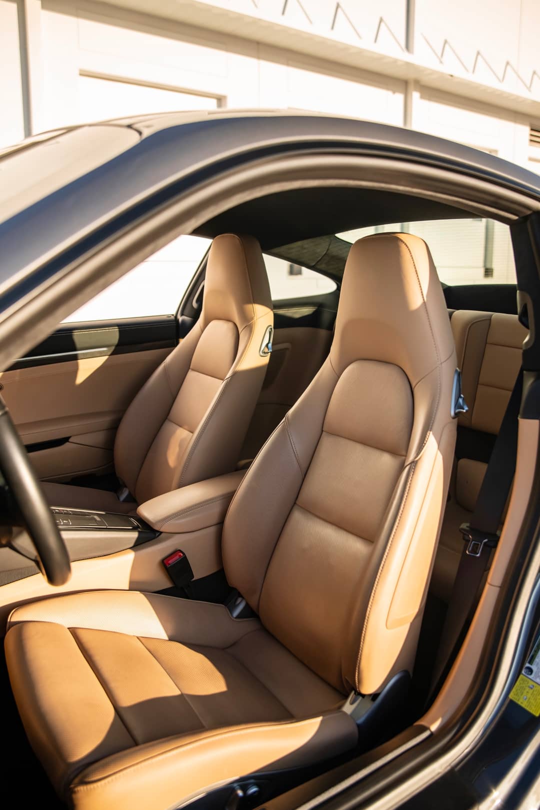 2019 Porsche 911 Carrera GTS — photo 17