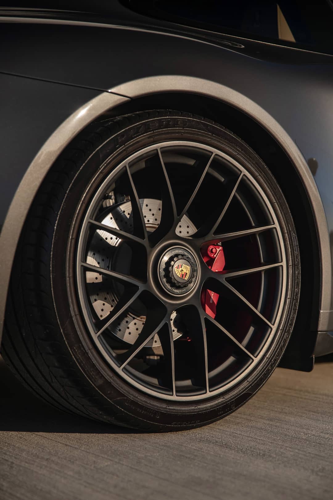 2019 Porsche 911 Carrera GTS — photo 27