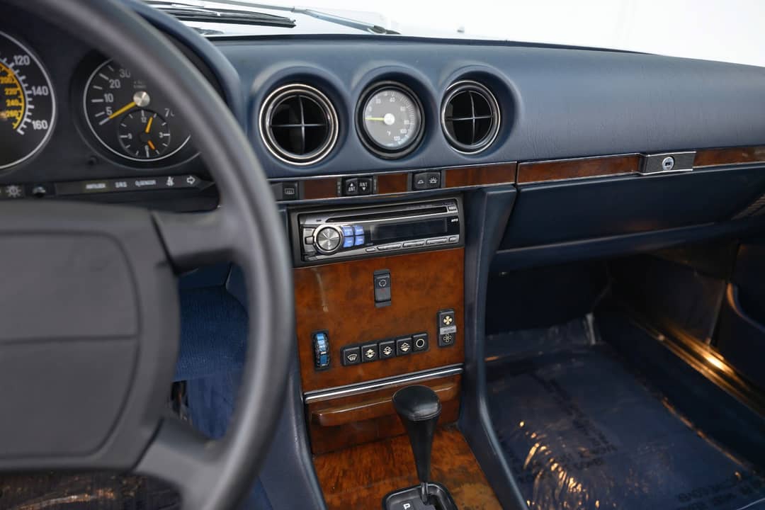 1987 Mercedes-Benz 560-Class 560 SL — photo 19