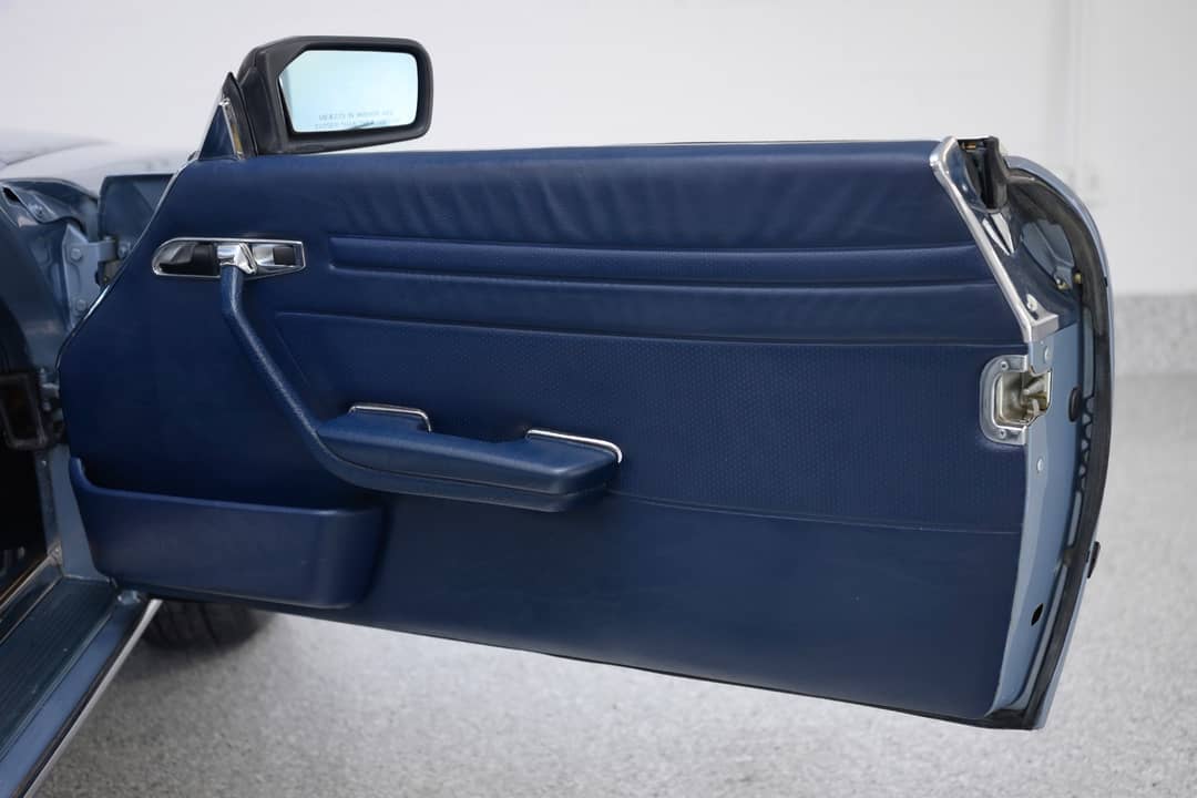 1987 Mercedes-Benz 560-Class 560 SL — photo 29
