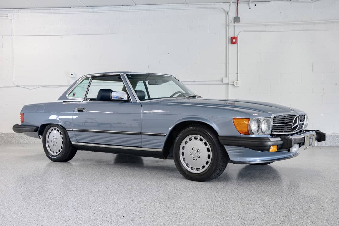 1987 Mercedes-Benz 560-Class 560 SL — photo 46
