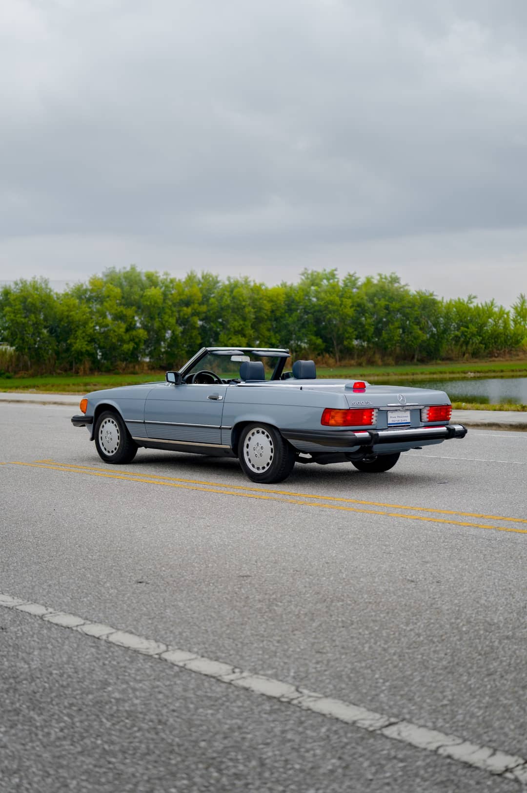 1987 Mercedes-Benz 560-Class 560 SL — photo 64