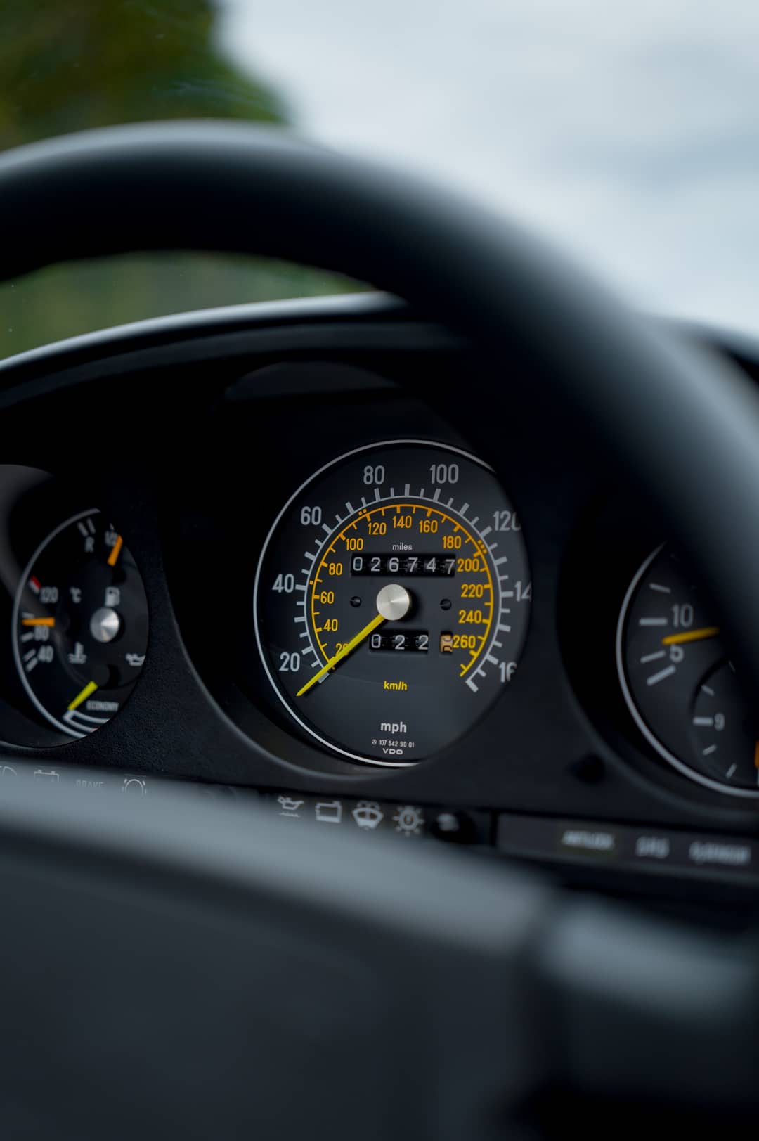 1987 Mercedes-Benz 560-Class 560 SL — photo 66