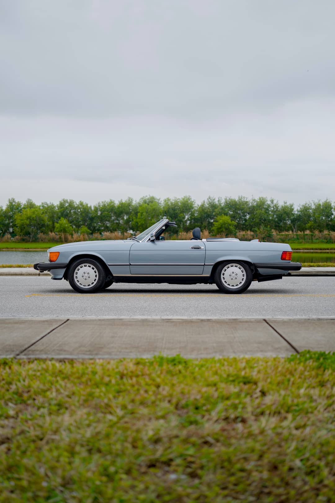 1987 Mercedes-Benz 560-Class 560 SL — photo 67