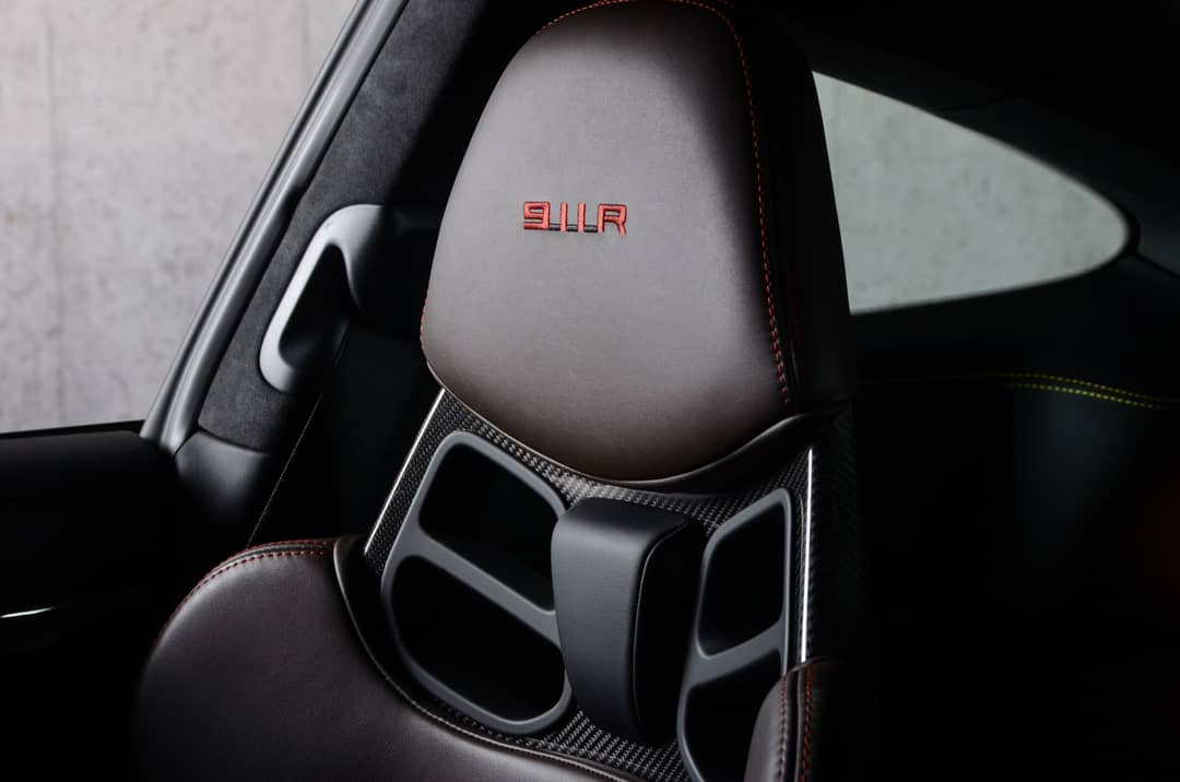 2016 Porsche 911 R — photo 11