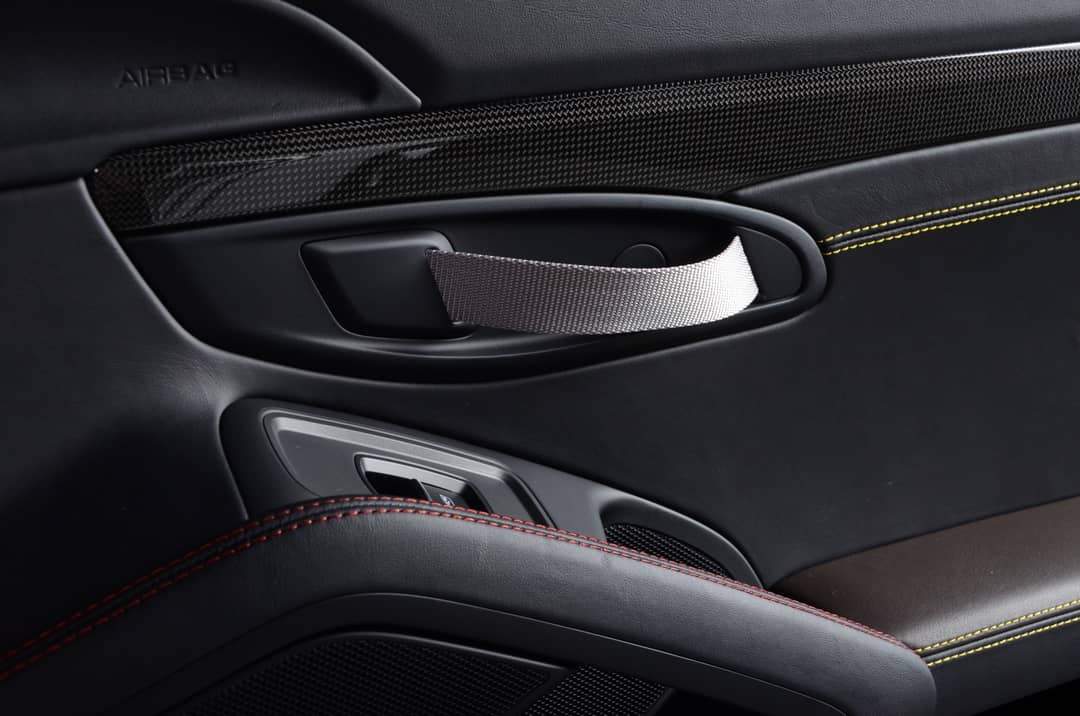 2016 Porsche 911 R — photo 35