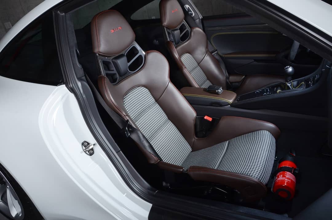 2016 Porsche 911 R — photo 5