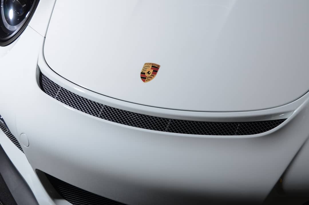 2016 Porsche 911 R — photo 42