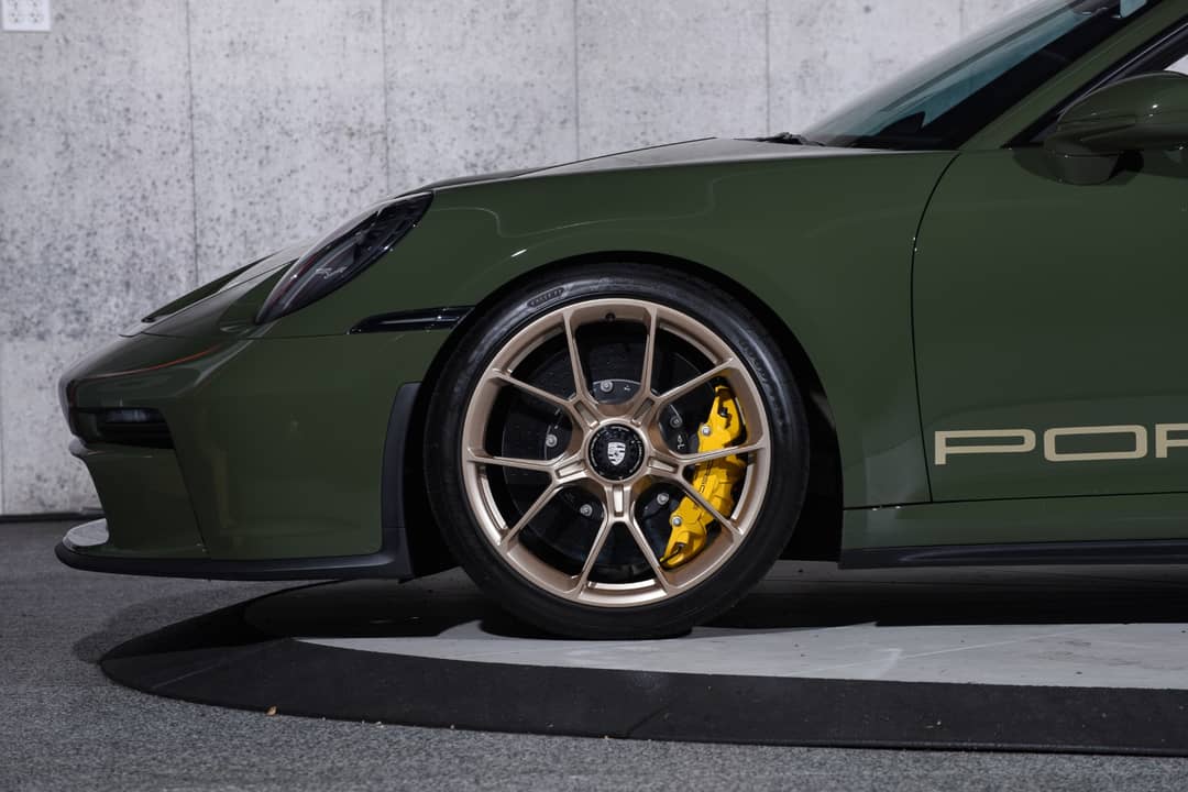 2022 Porsche 911 GT3 Touring — photo 11